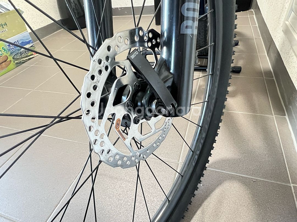 트랙 엑스칼리버7 MTB 팝니다.--2