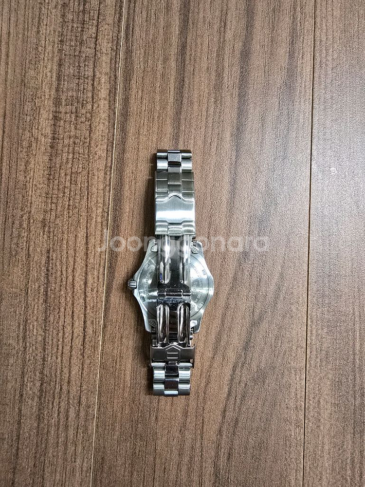 태그호이어 시계 프로페셔널 2000 판매.--3