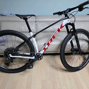 트렉 프로칼리버 9.7 23년식 무주행급 M 카본