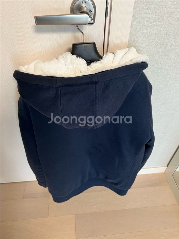 무스너클 버니스웨터--4