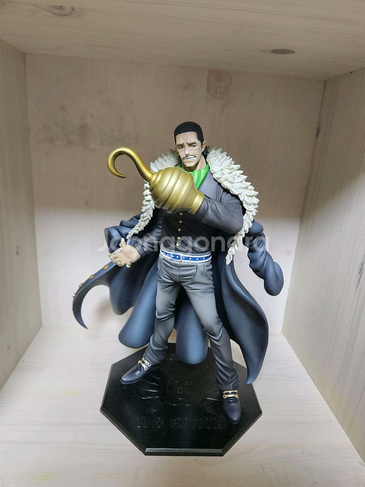 급처) 원피스 pop ex 크로커다일 피규어 팝니다.--0