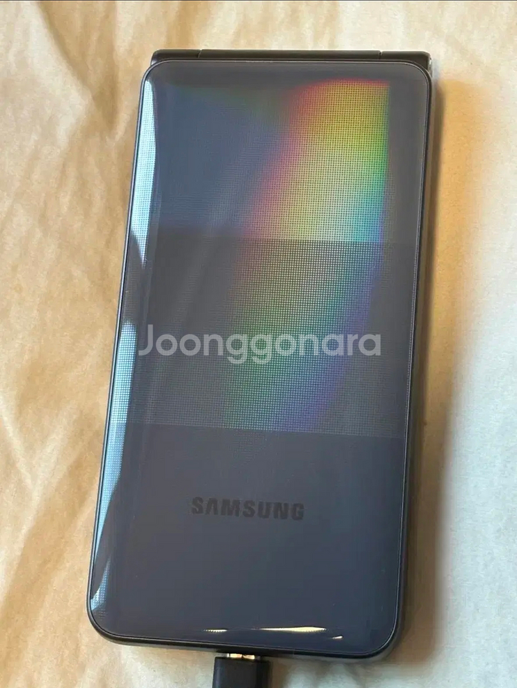 삼성 갤럭시 폴더2 그레이 (약간 네고 o)--0