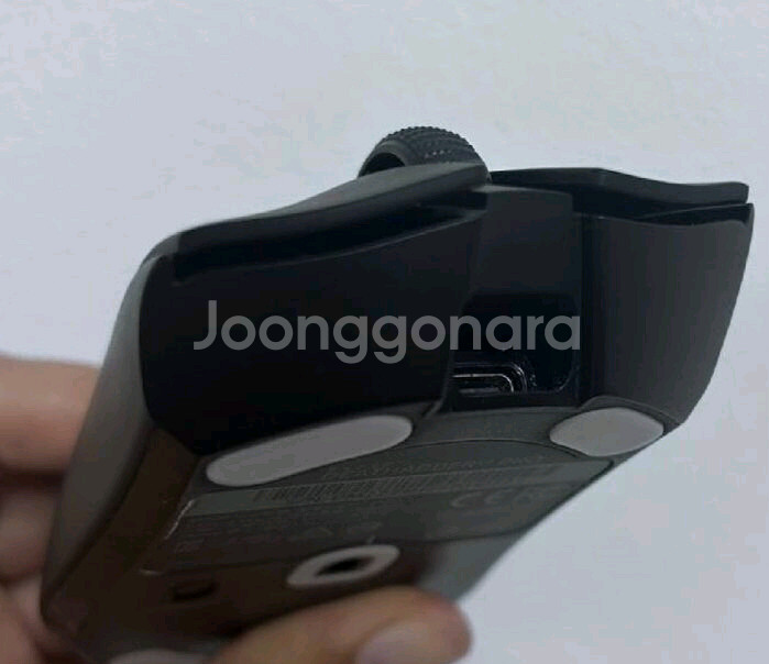 레이저 데스에더 v3 pro 게이밍마우스--3