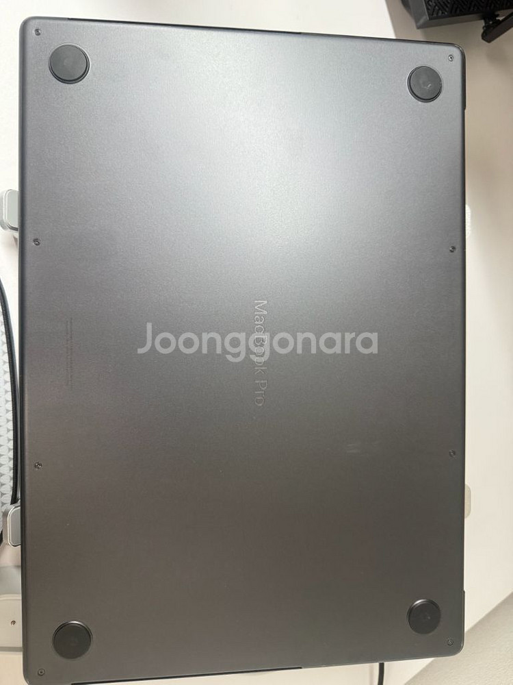 맥북프로16 M4 pro /cpu14/gpu20/512--13
