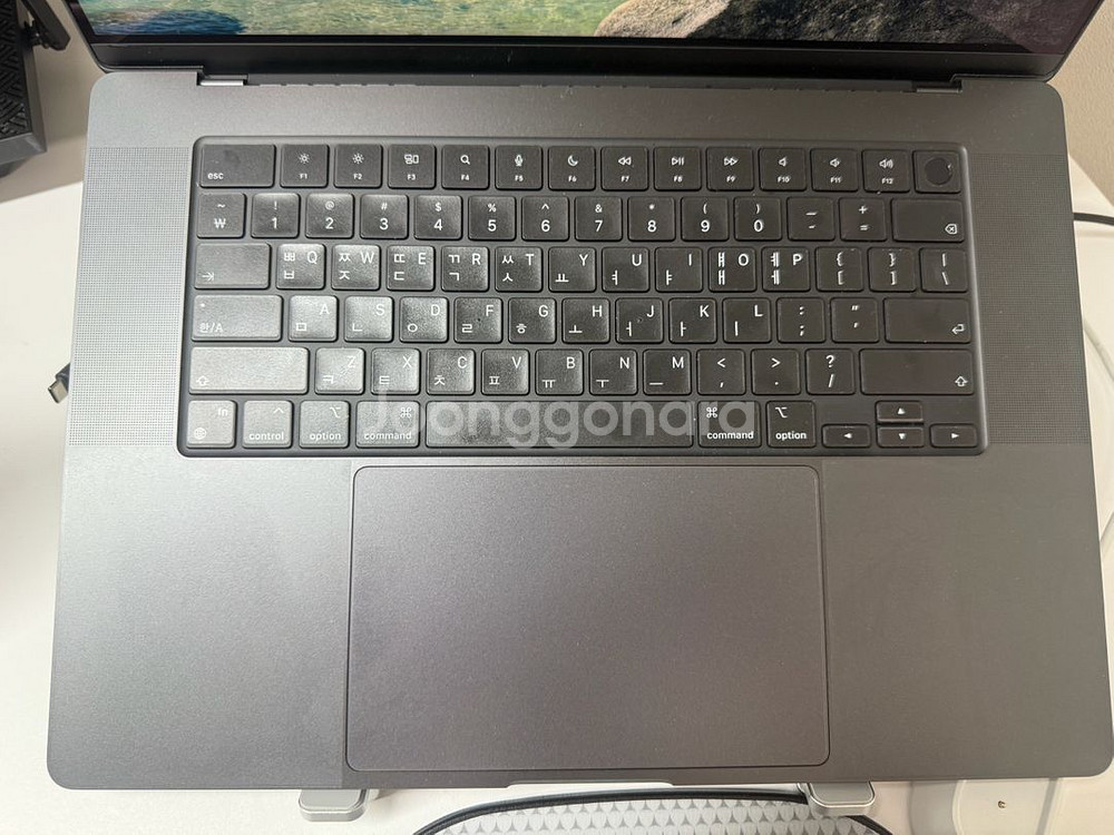 맥북프로16 M4 pro /cpu14/gpu20/512--9