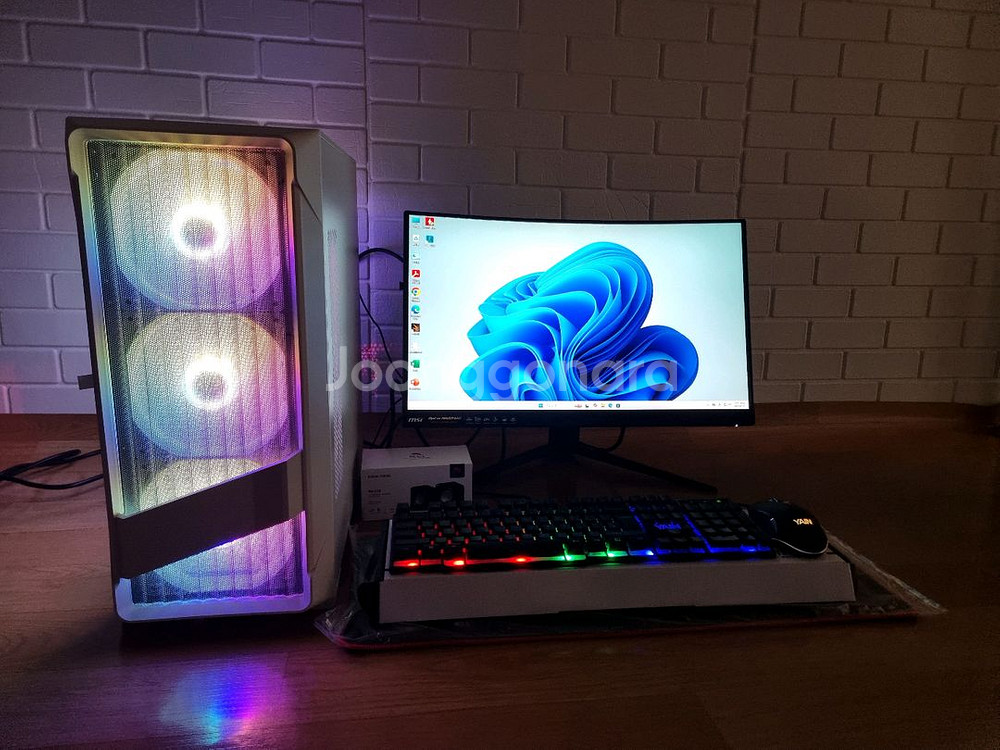 게이밍 컴퓨터 풀세트 팝니다 PC.피시.포토샵.배그.서--0