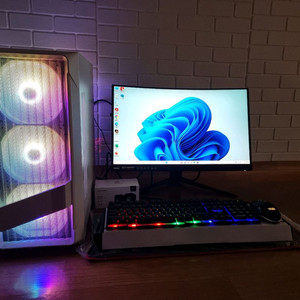 게이밍 컴퓨터 풀세트 팝니다 PC.피시.포토샵.배그.서