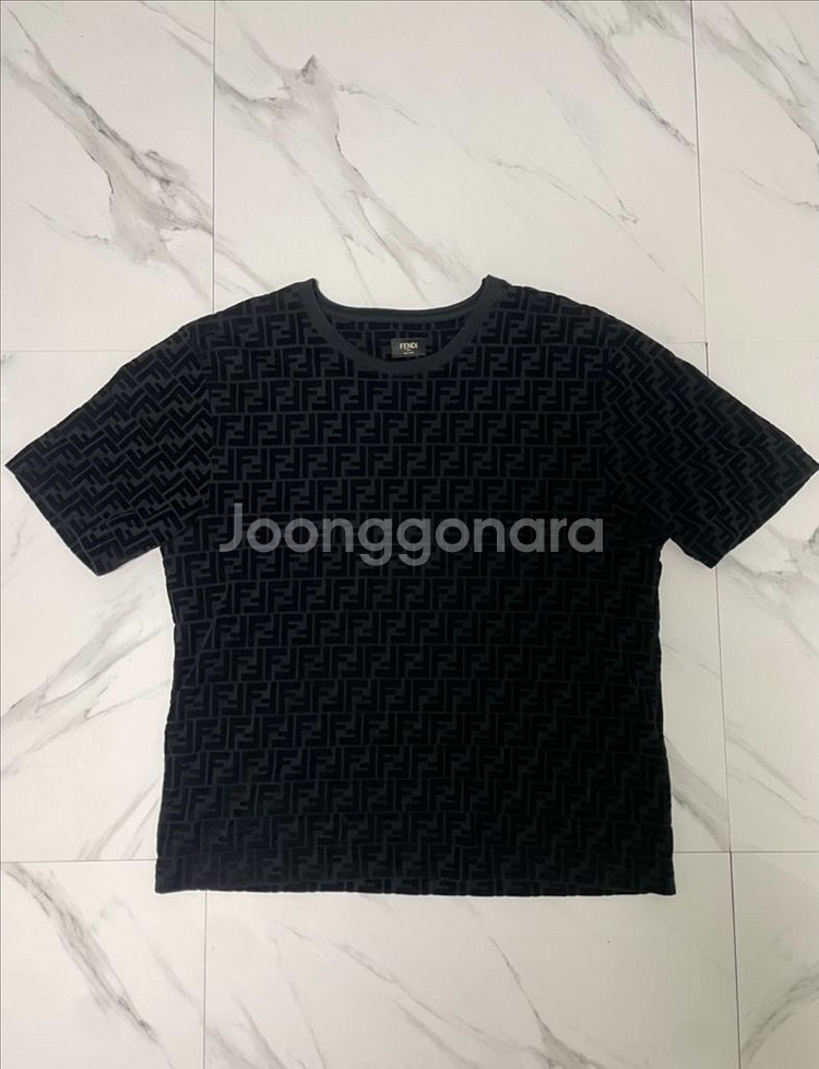 펜디 FF모티프 벨벳 반팔 XL--0