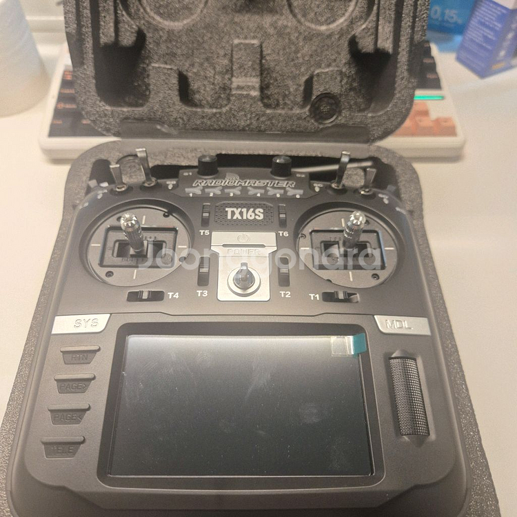 라디오마스터 TX16S Mk2 조종기 판매합니다.--2