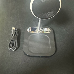 아우라플로 노바 2in1 qi2 맥세이프 15W 아이폰