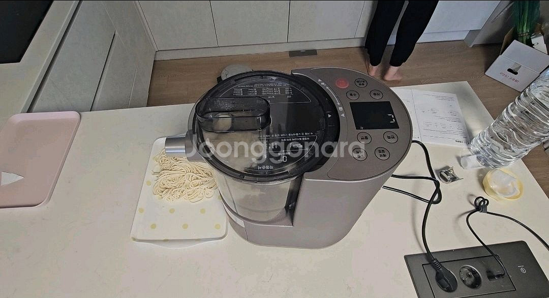 한경희 자동 제면 반죽기 파스타 제조기 HND-D701--1