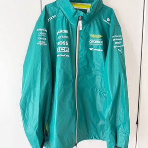 애스턴마틴 F1 2025 팀 레인자켓 팝니다 이미지