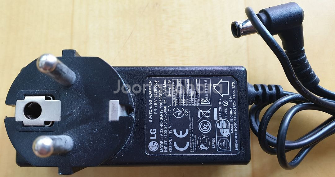 엘지 LG 24인치 모니터 24EA53VQ 팝니다--5