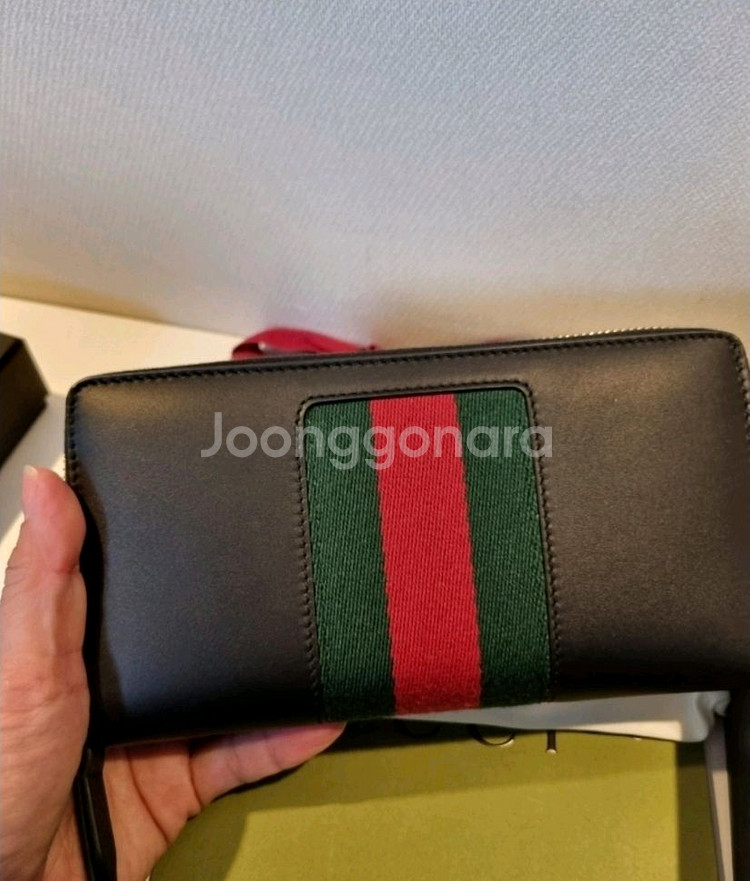 *가격 많이 내렸어요ㅠ* 구찌 실비 장지갑 정품 새제품--3