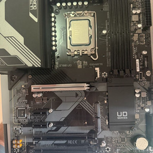 14700kf 기가바이트z790UD 세트팝니다