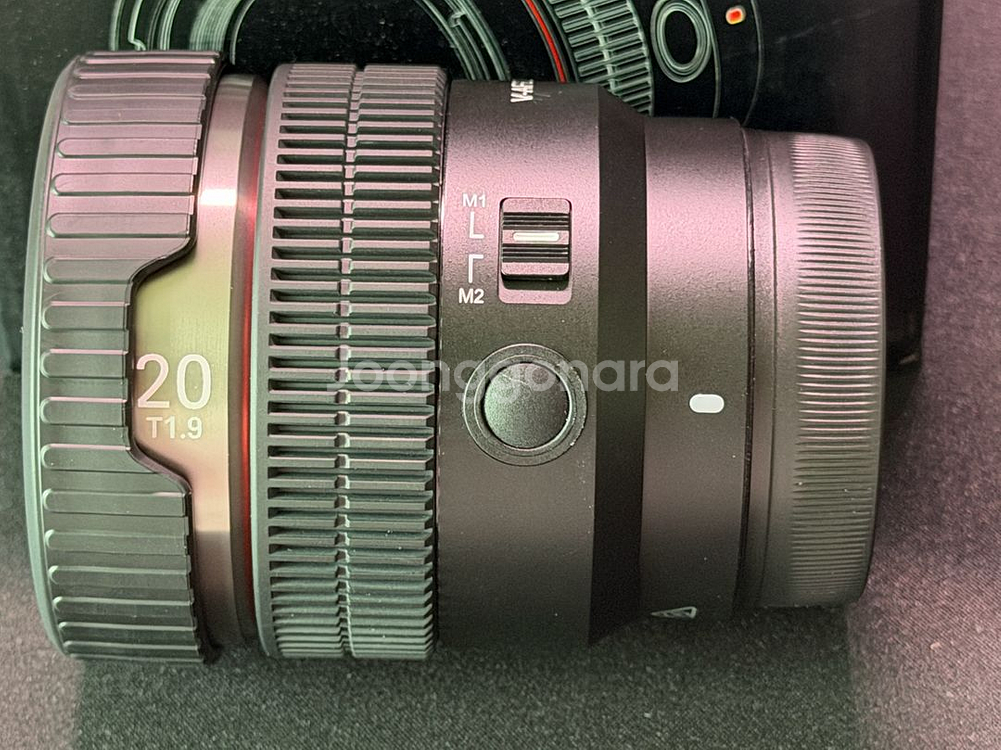 삼양 v-af 20mm t1.9 소니--2