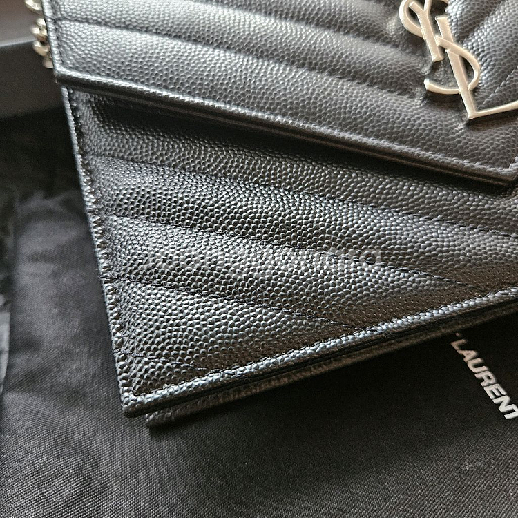 생로랑 엔벨로프 WOC 체인 크로스백--3