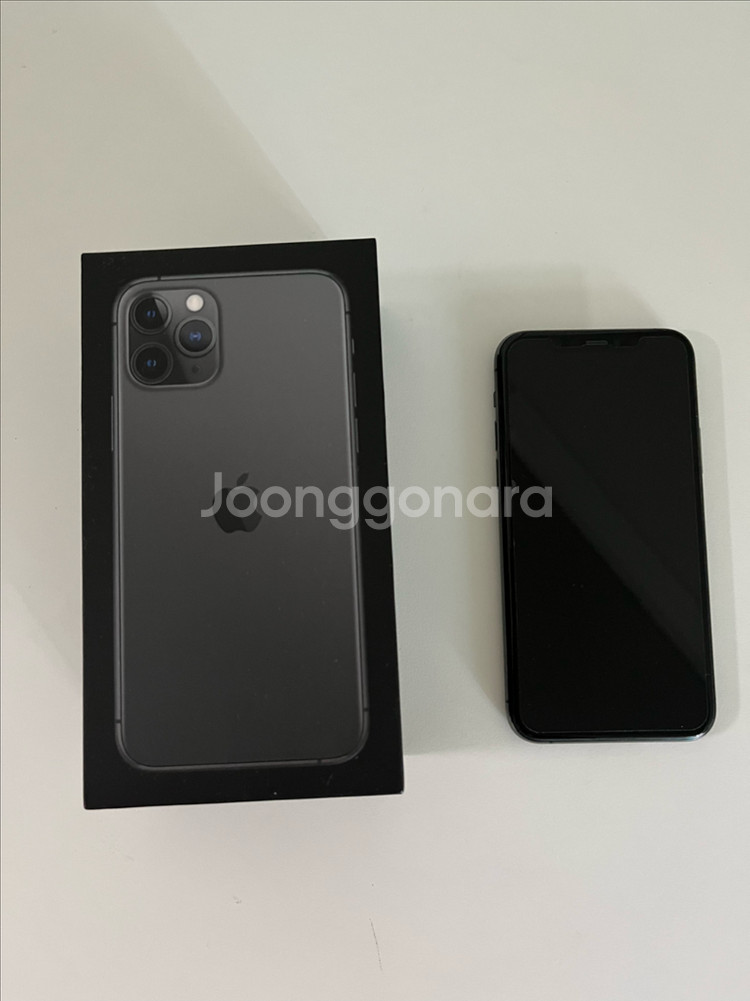 아이폰11 pro 256GB 상태 최상--1
