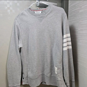 [ 4SIZE ] 톰브라운 사선 완장 맨투맨