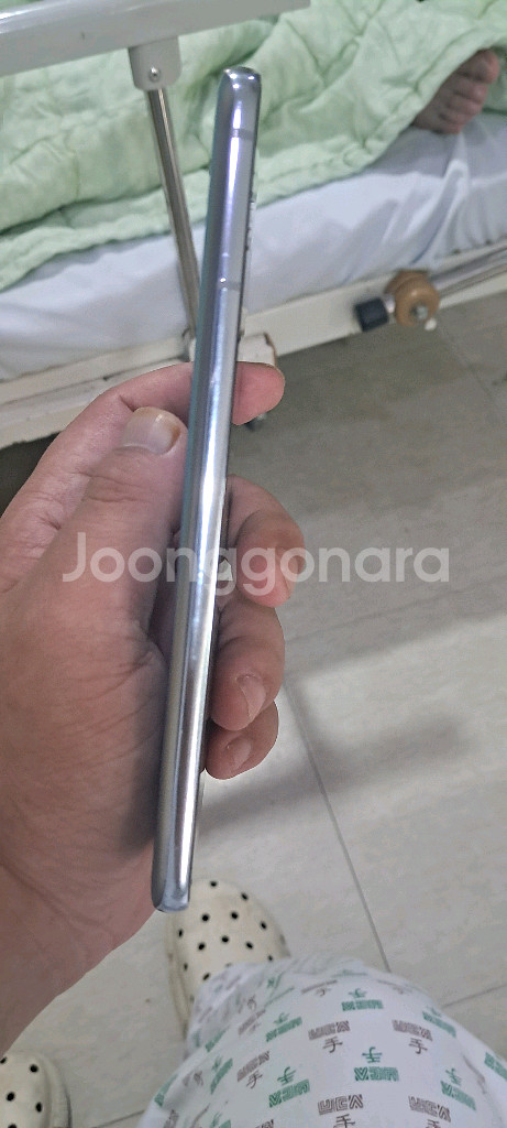 삼성 갤럭시S21+ 256기가 자급제임니다--2
