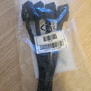 엔비디아 12vhpwr 파워 젠더