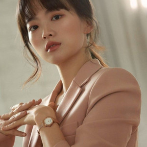 페라가모 여성시계