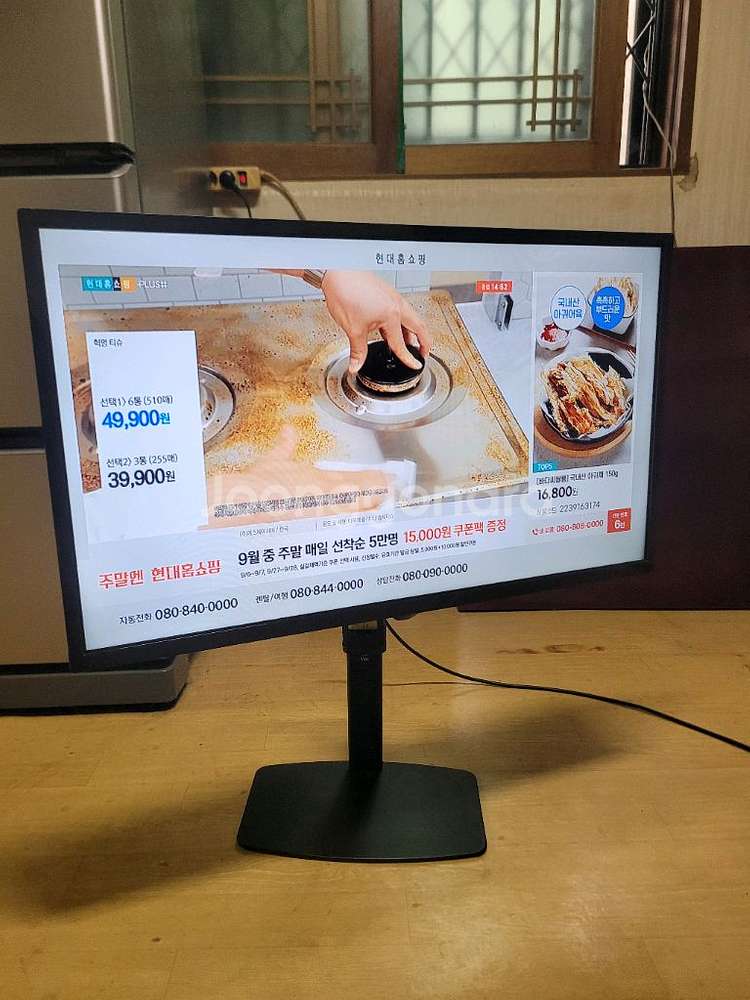 32인치 LED TV 이동식 스탠드 포함--2