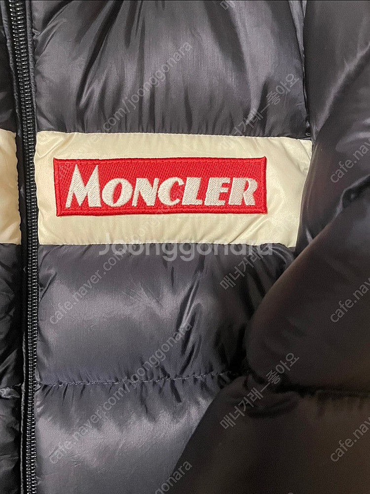 [정품] 몽클레어 키즈 구스다운 패딩--1