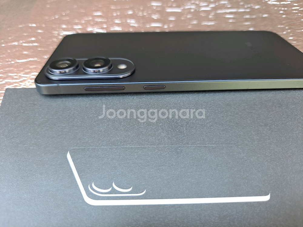 갤럭시 S25 엣지 256기가 입니다--4