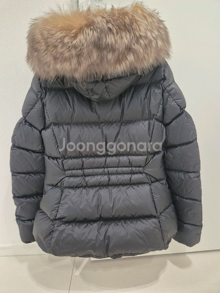 몽클레어 보에드 2사이즈( 24년 10월구매)--1