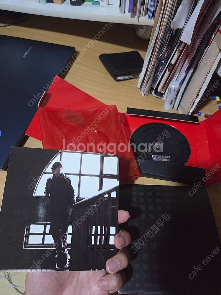 플라이투더스카이 8 9집 앨범 판매--4