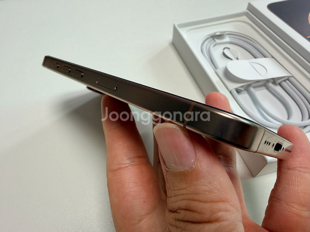 iPhone 16 Pro 데저트 골드 512gb 판매합--2
