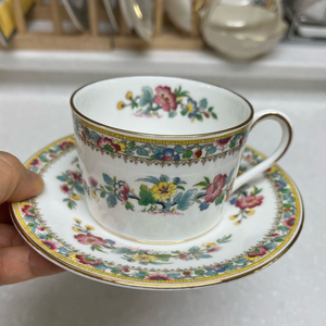 영국 콜포트 밍로즈 캔형 커피잔/티잔