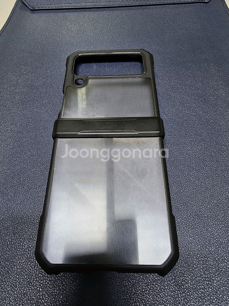 갤럭시 Z Flip3 256G 팬텀 블랙--6
