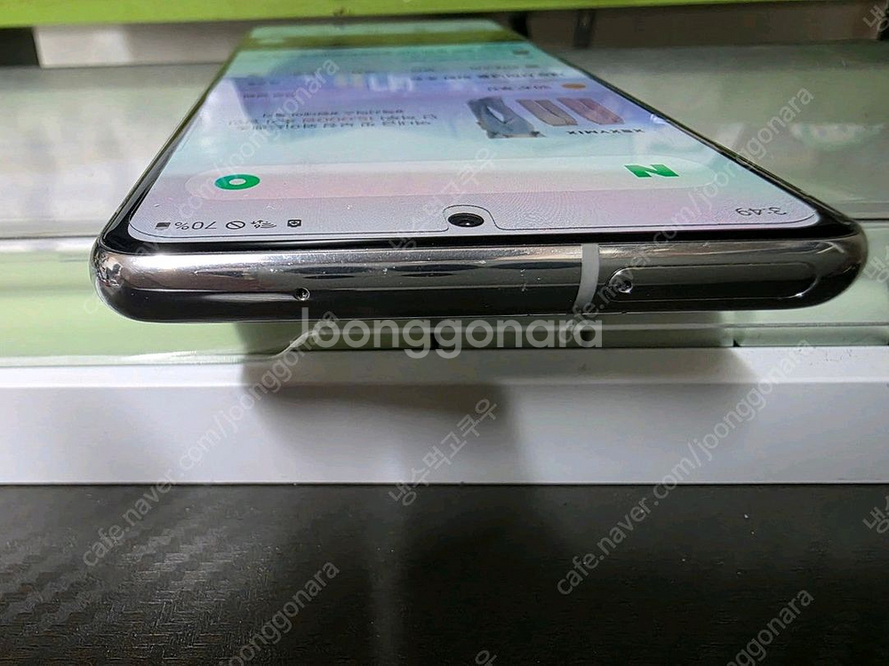 갤럭시 s20fe 화이트 팝니다--1