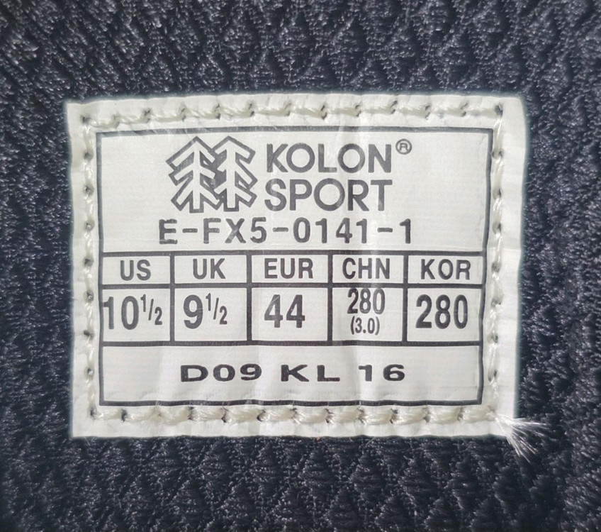 코오롱스포츠 고어텍스 중등산화 트레킹화 비브람 280--7