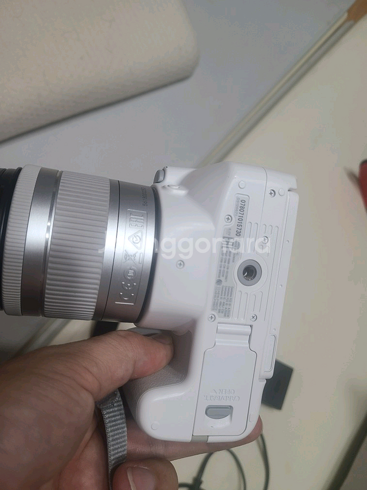 캐논200d 18-55 stm 화이트--4