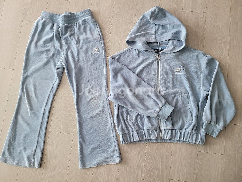 뉴발란스키즈 세트 140--0