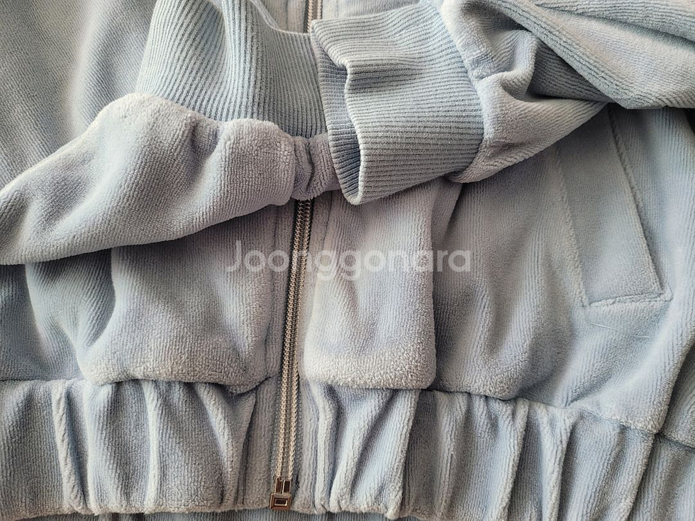 뉴발란스키즈 세트 140--3