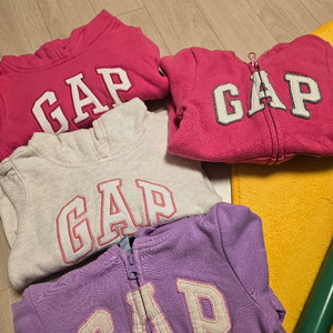 GAP후드티 개당 만원 택배비 불포함