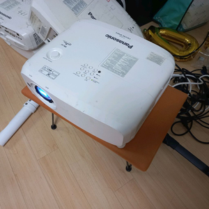 파나소닉 빔프로젝터PT-VW540