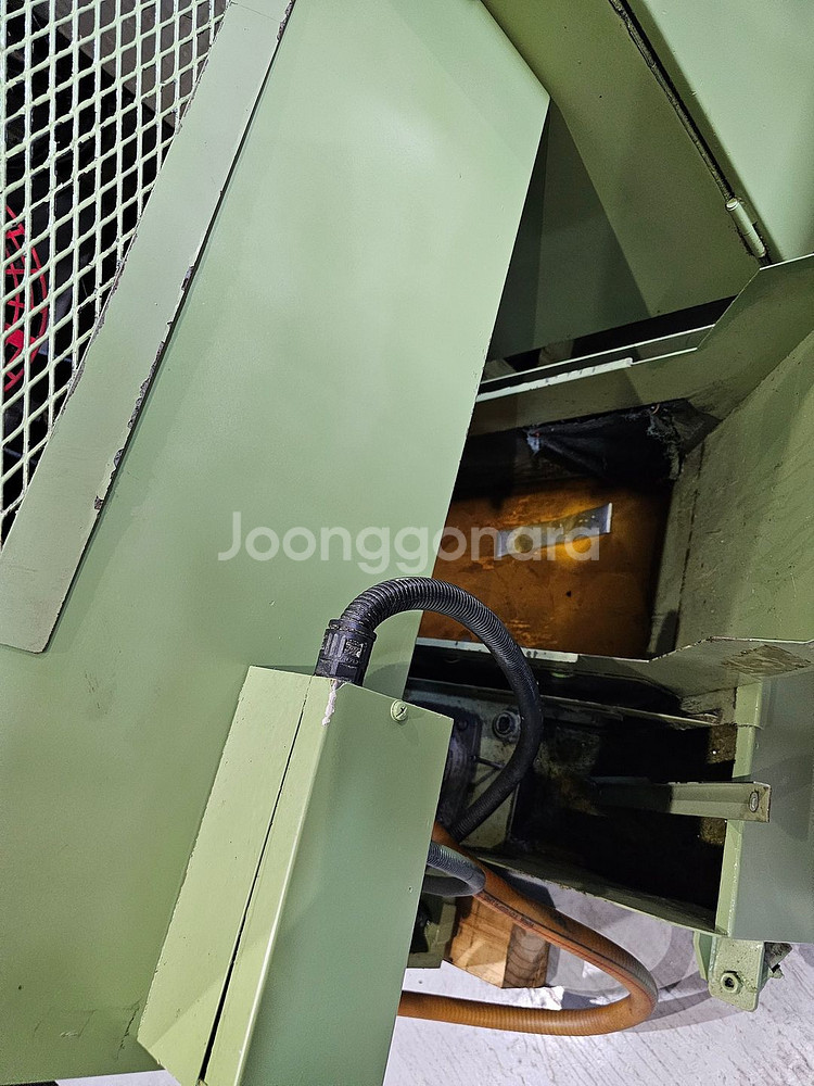 CNC TURNING LATHE 6"(WASINO A---5