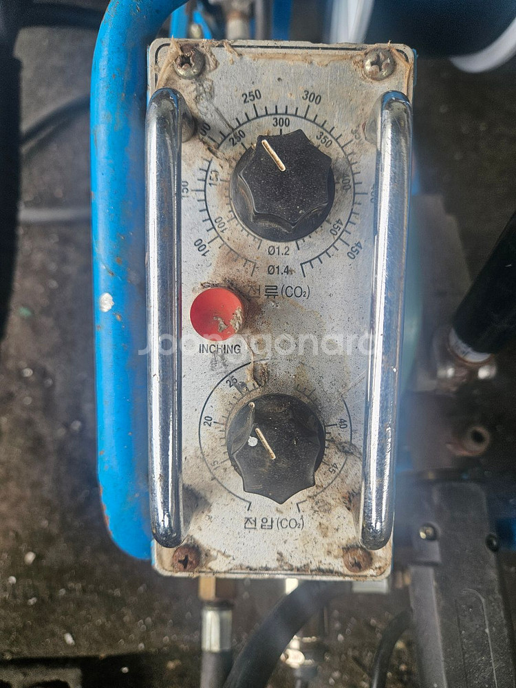 [중고] CO2 인버터 용접기 판매--0