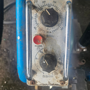 [중고] CO2 인버터 용접기 판매