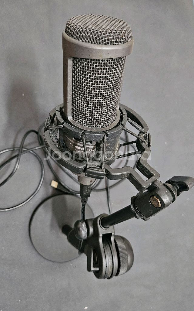 오디오테크니카 AT2020USB+ 콘덴서마이크 팝니다.--0