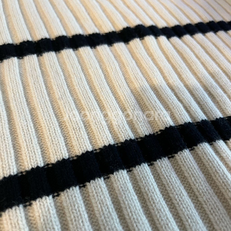 H&M 울 100% 스트라이프 니트---4