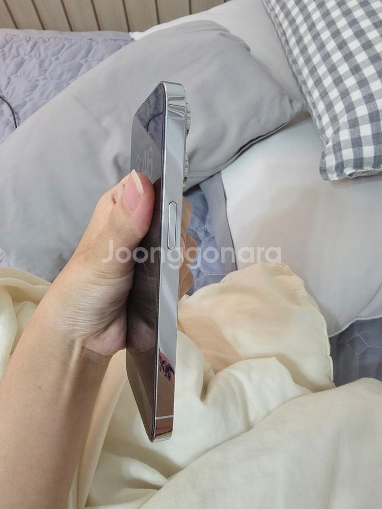 아이폰 14프로 256기가 실버--4