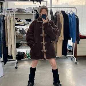 그로브 뽀글이 토글장식 코트/프리