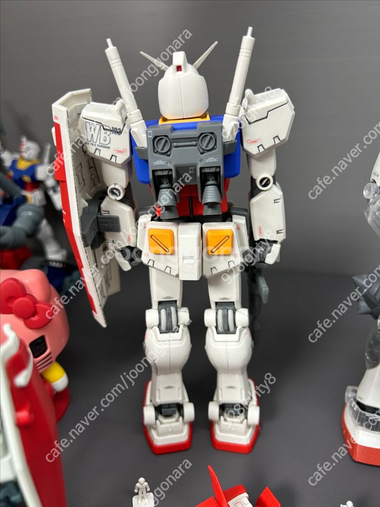 MG 퍼스트건담 판매합니다.(2.0 30주년 한정 부분--6