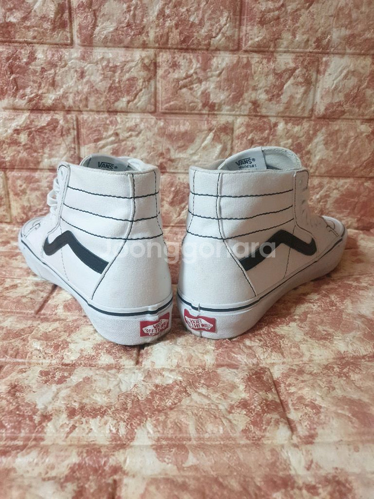 (260) VANS 반스 남자 스니커즈 하이탑 화이트--2